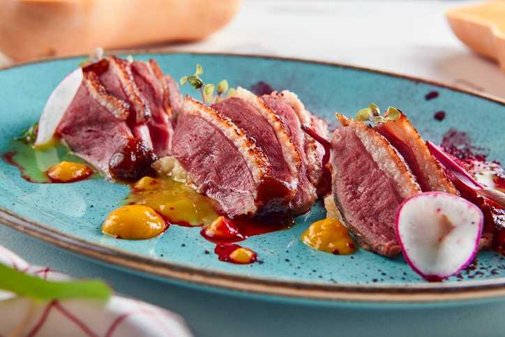 magret-canard-sauce-aux-prunes